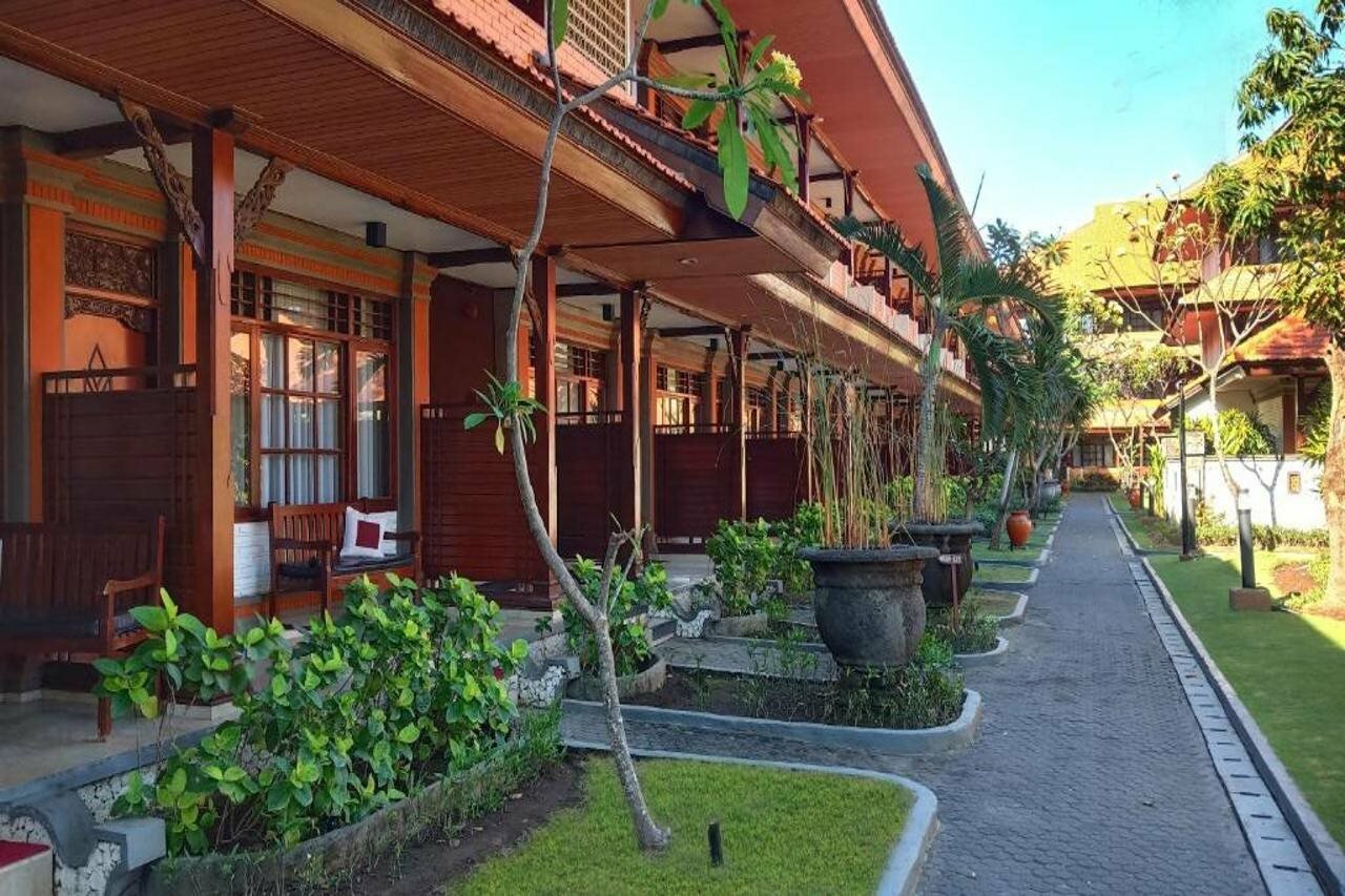 Фото Grand Istana Rama Hotel Kuta-Bali