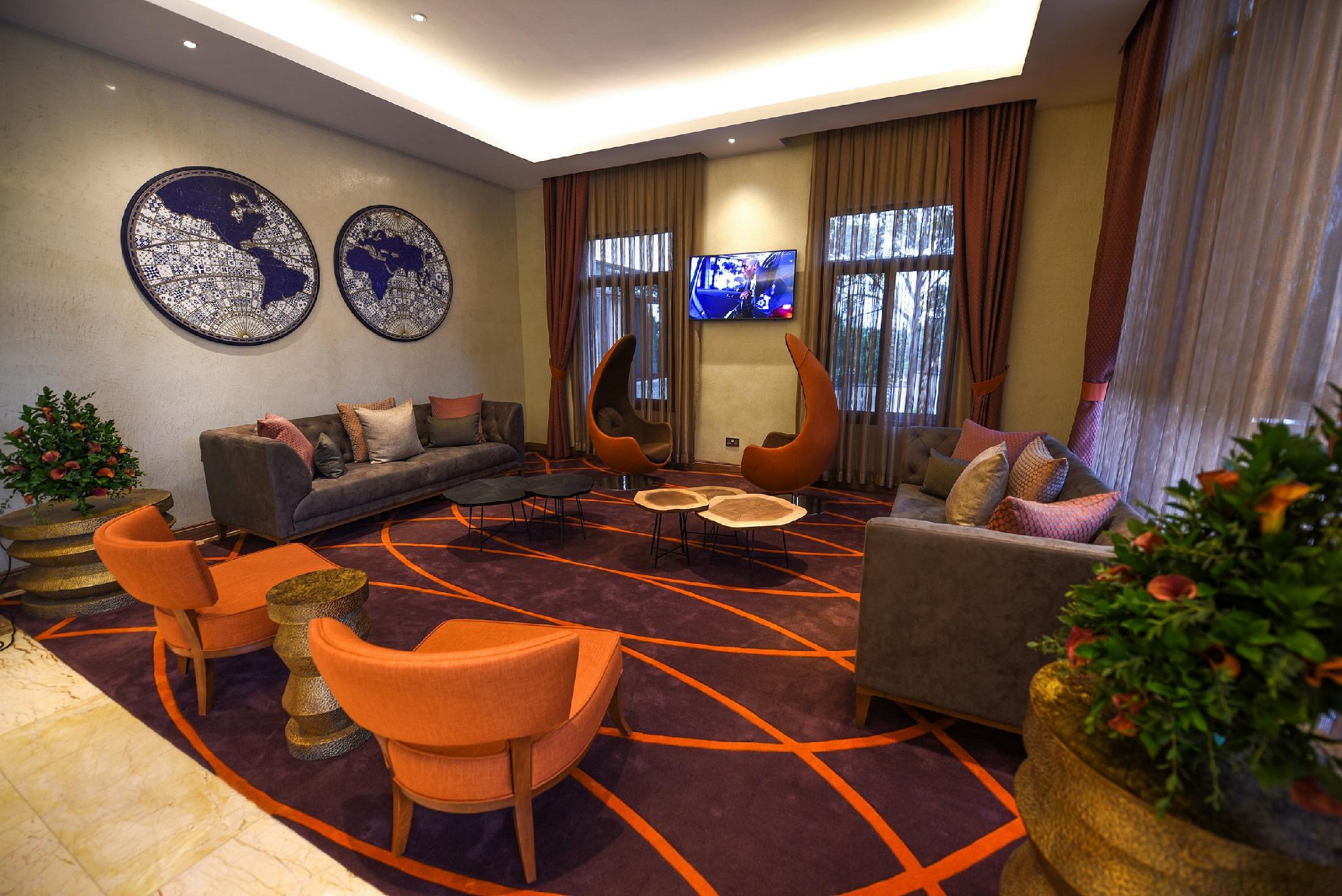 Фото Отель The Athena