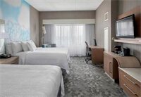 Фото Courtyard by Marriott Newark Elizabeth