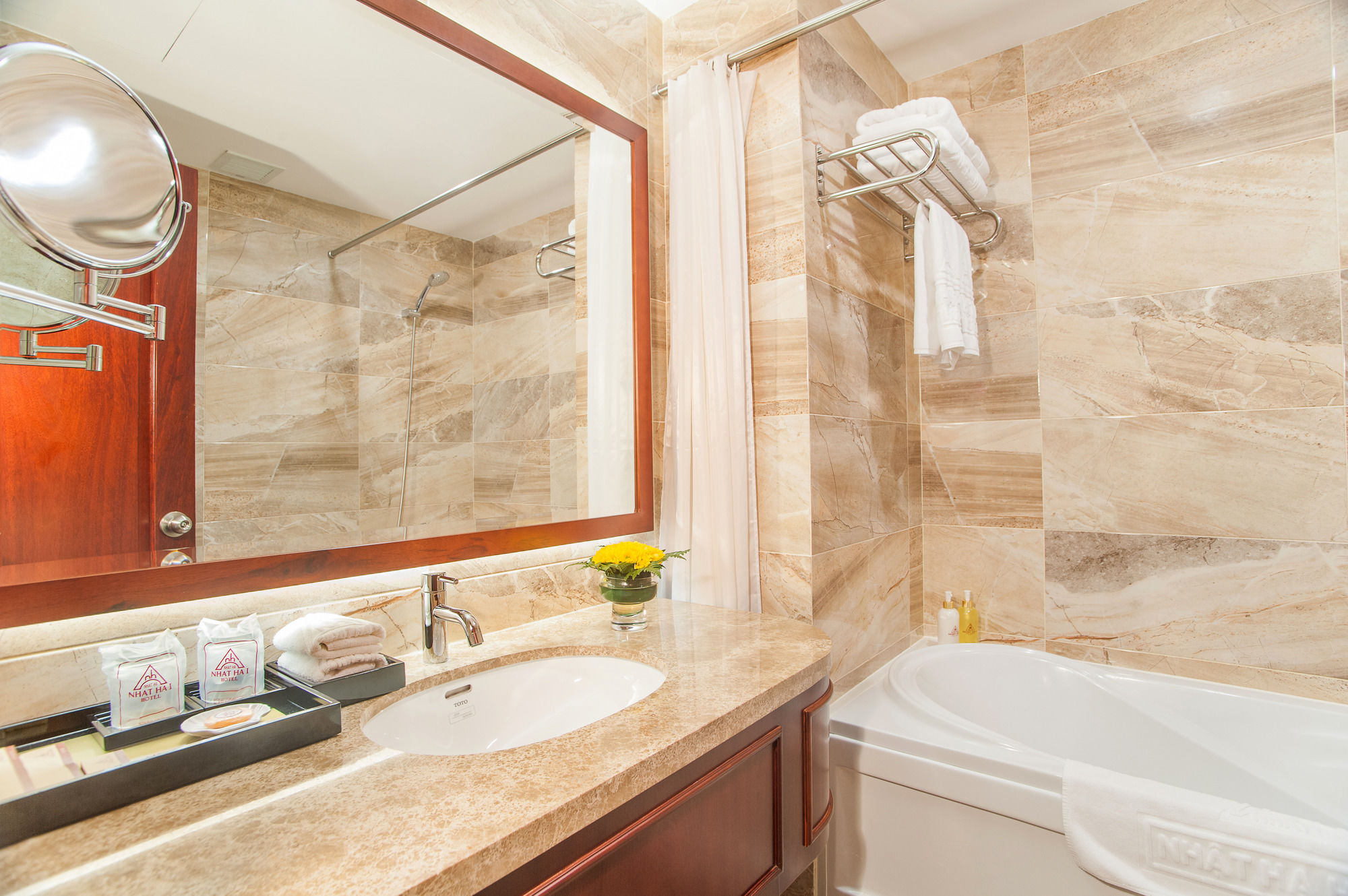 Фото Nhat Ha 1 Hotel