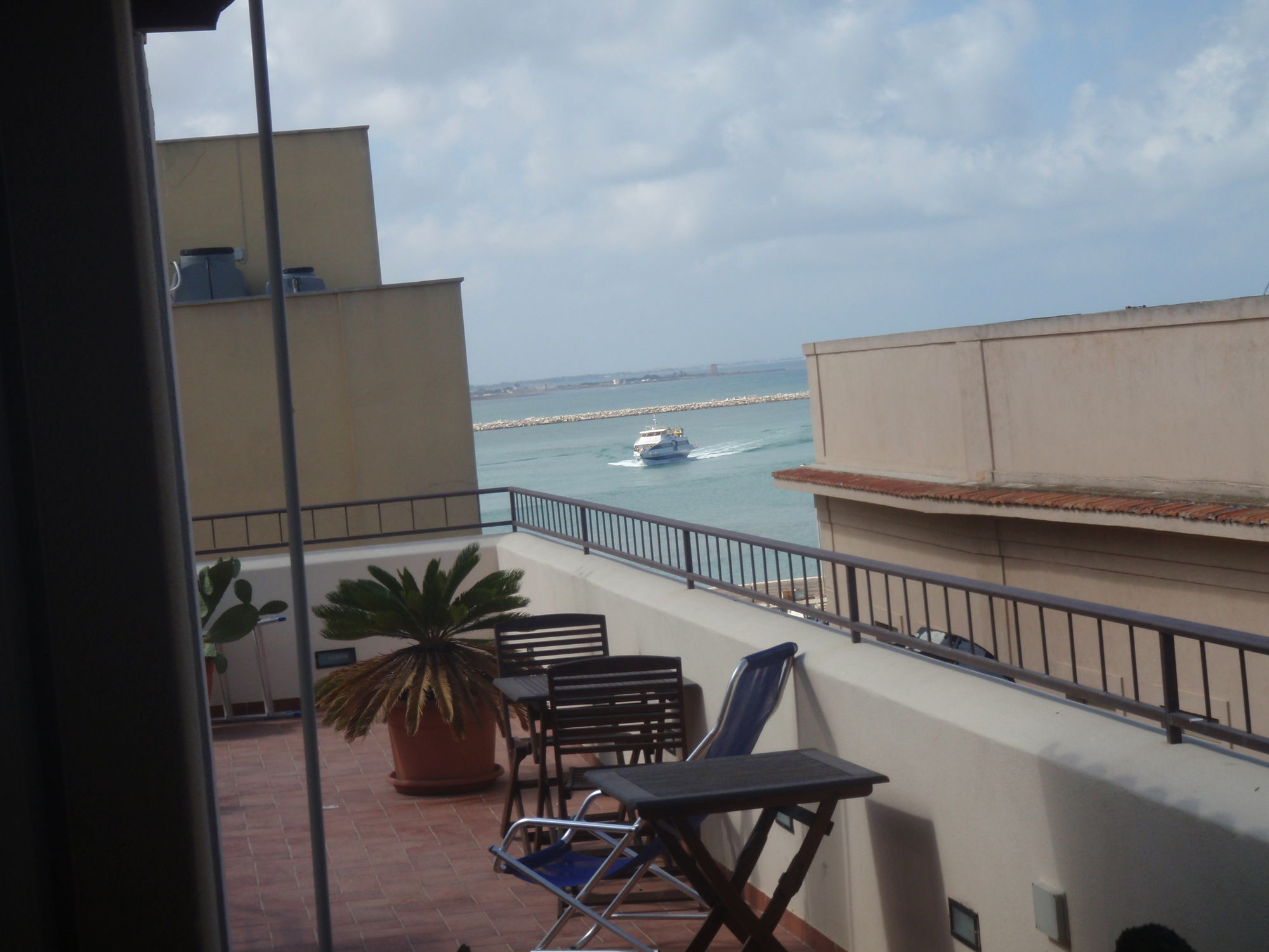 Фото Palazzo dei Corsari- Apartment