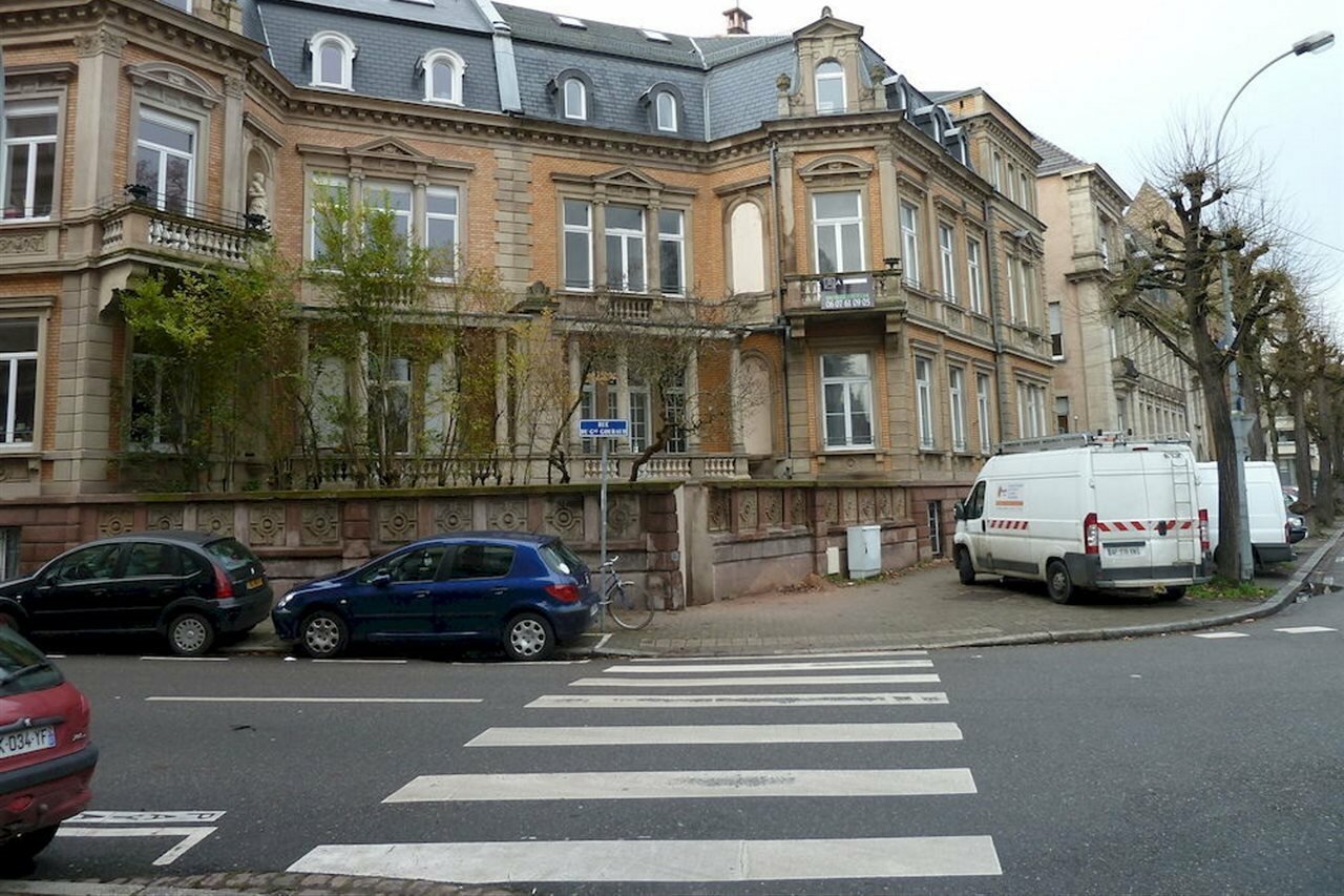 Фото Adonis Strasbourg