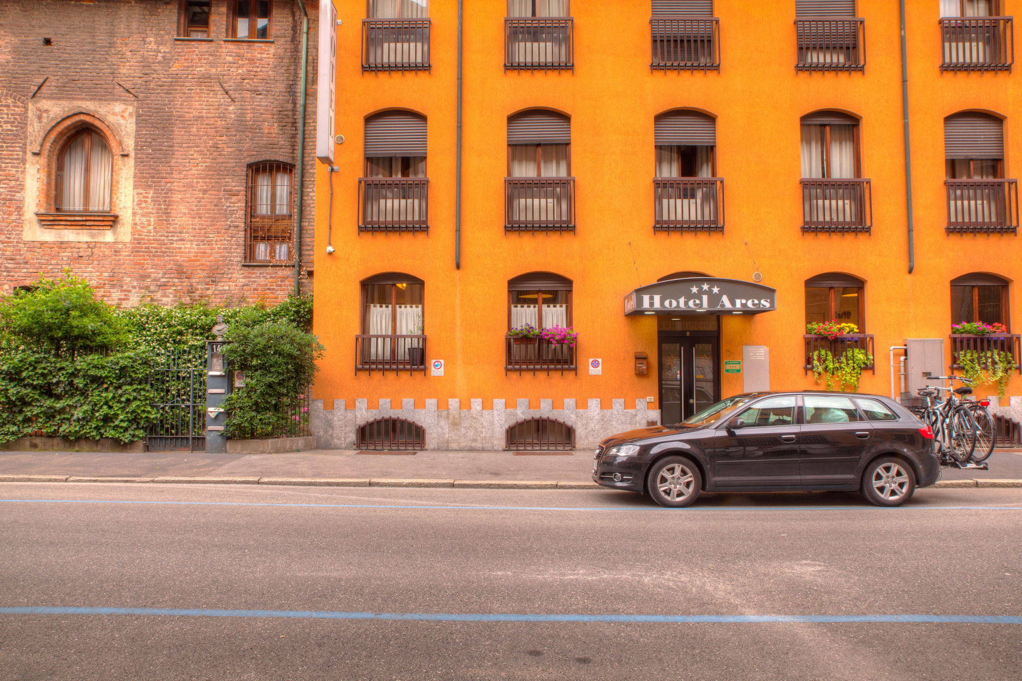 Фото отеля 3