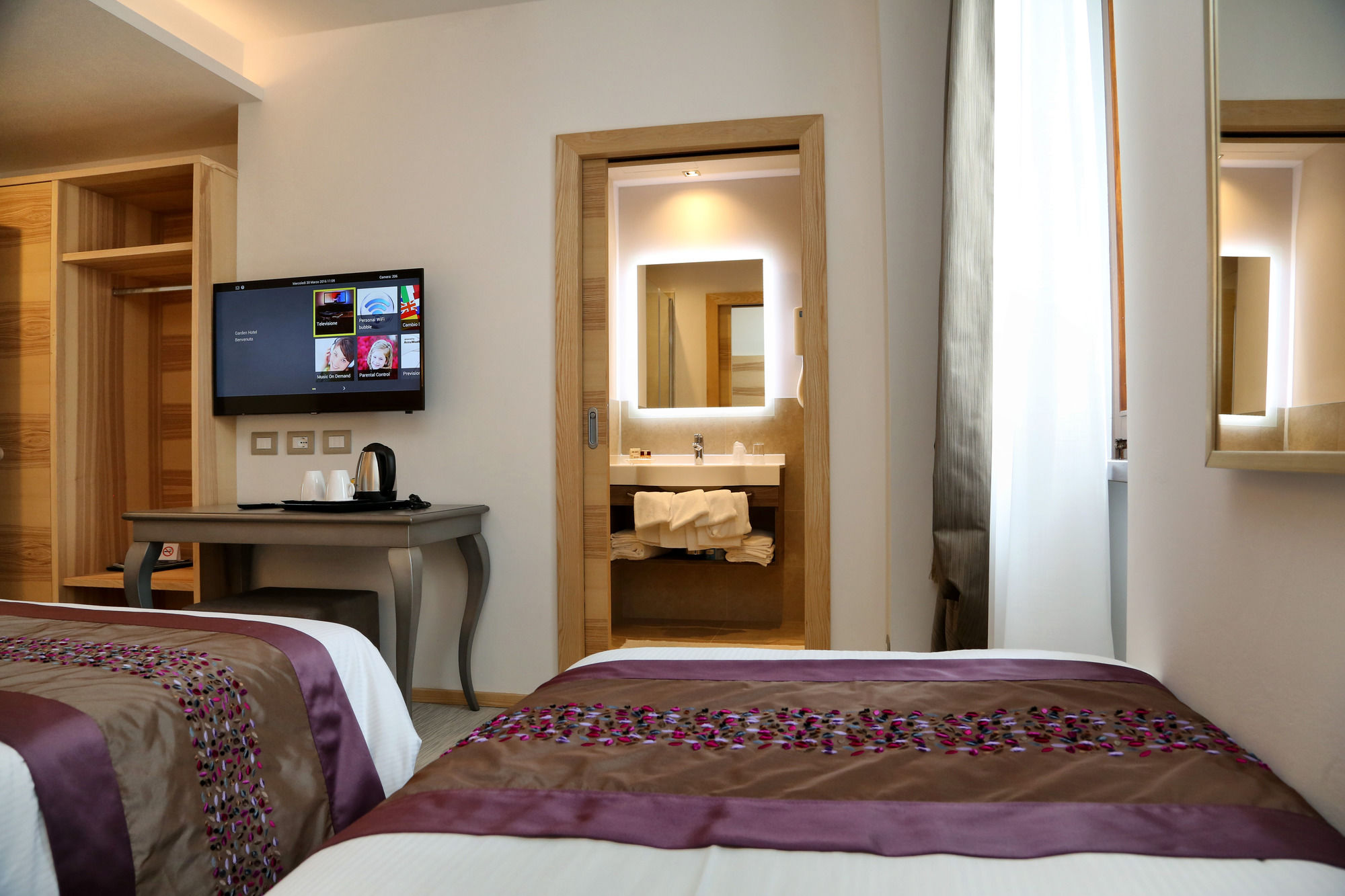 Фото Hotel Garden