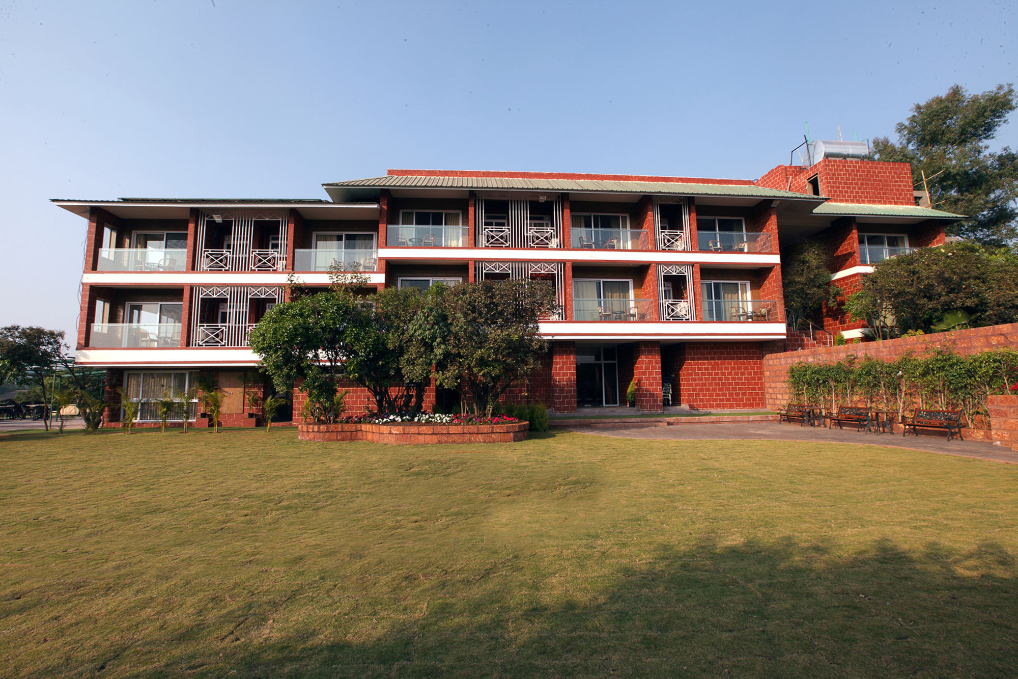 Фото Bella Vista Resort