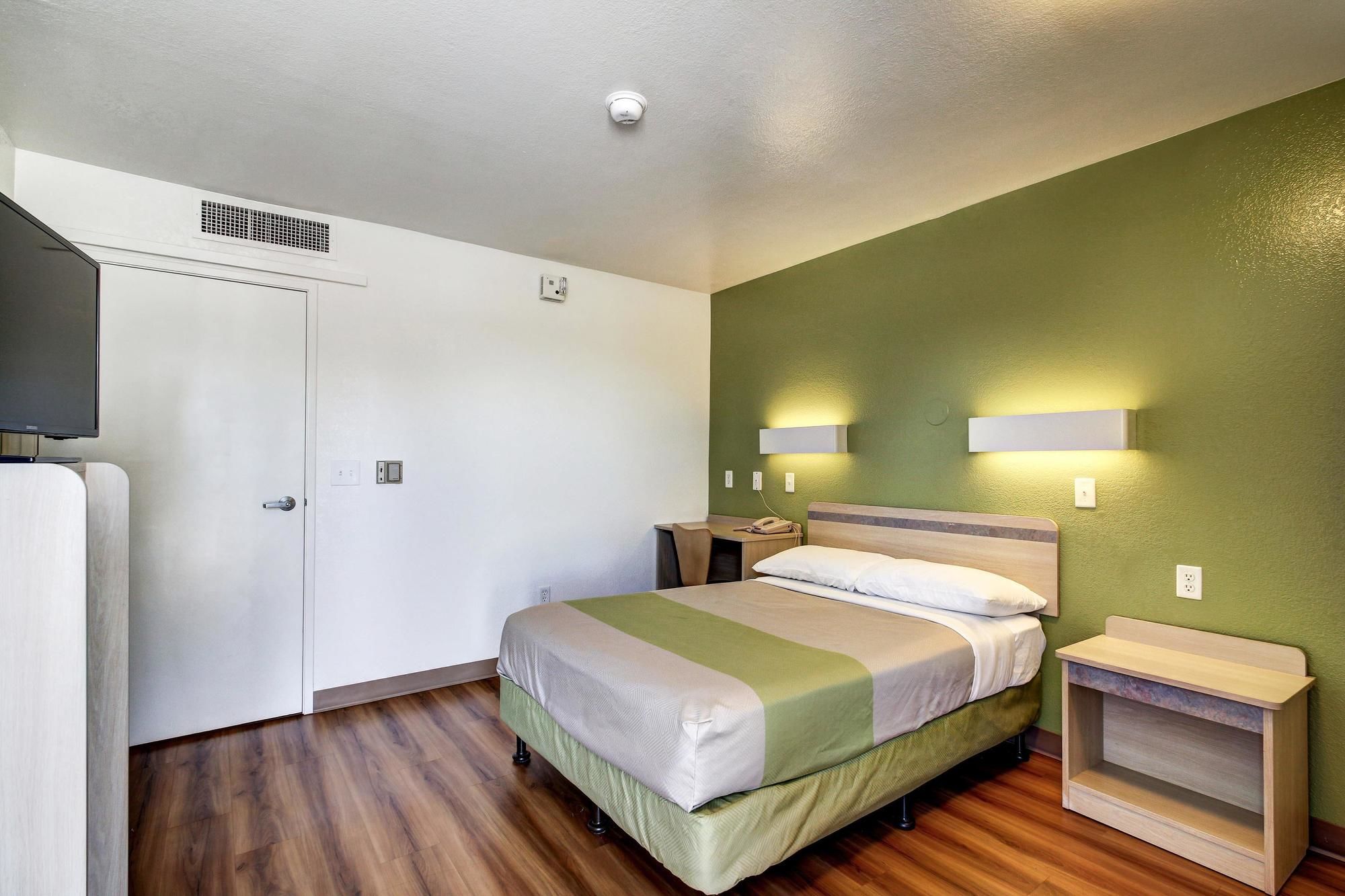 Фото Motel 6 Midvale, Ut - Salt Lake City South