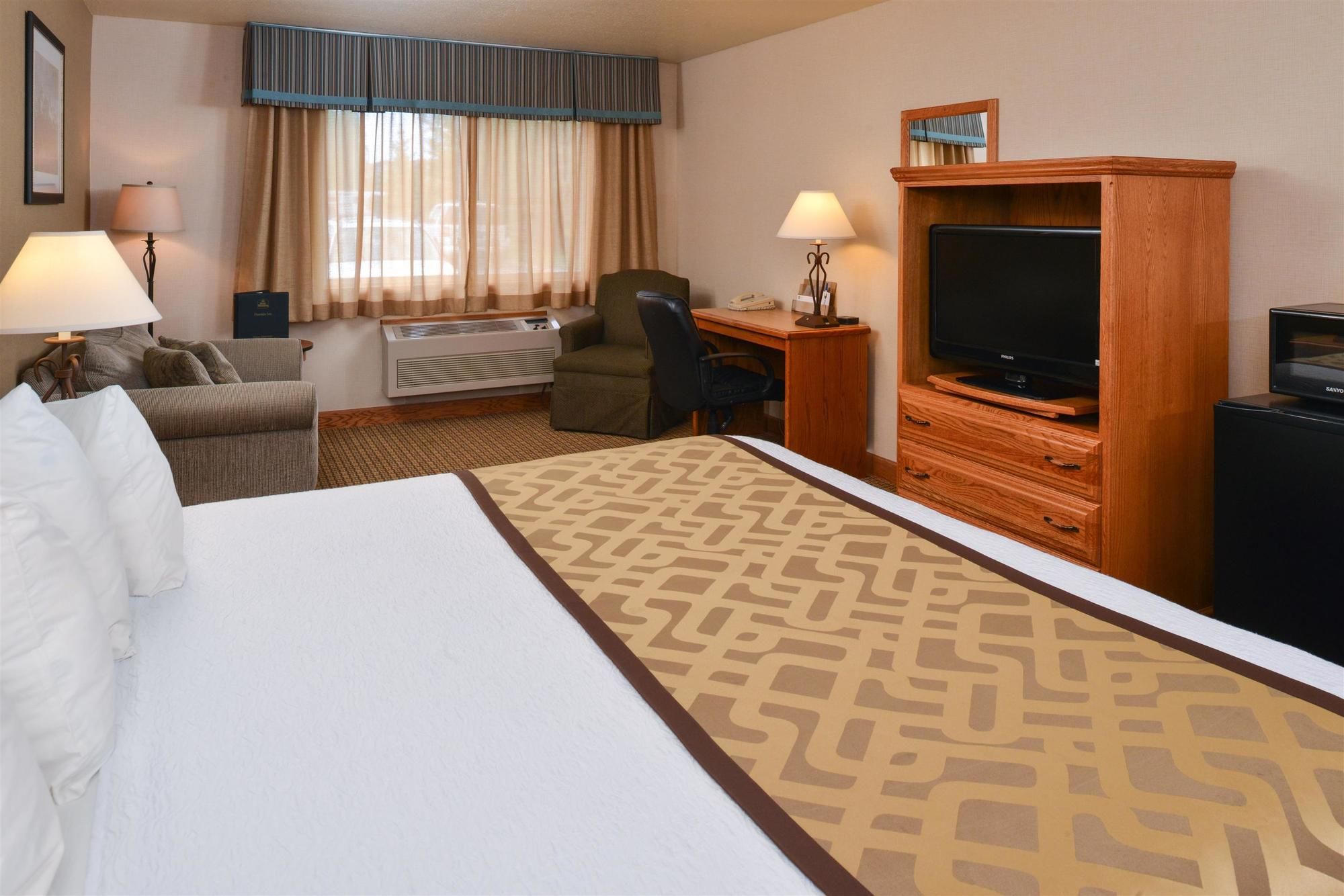 Фото Best Western Pinedale Inn