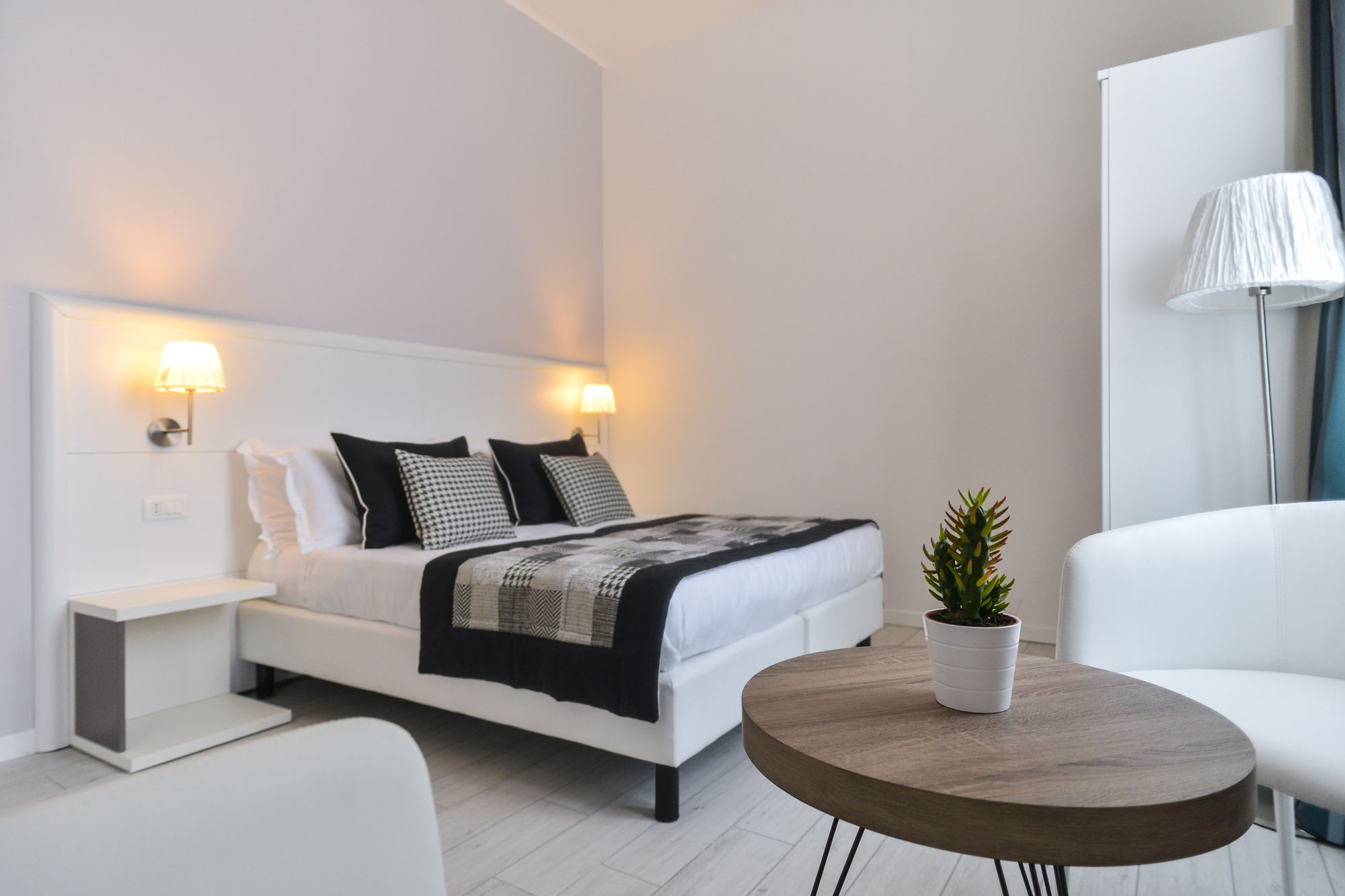 Фото Lata Luxury Rooms