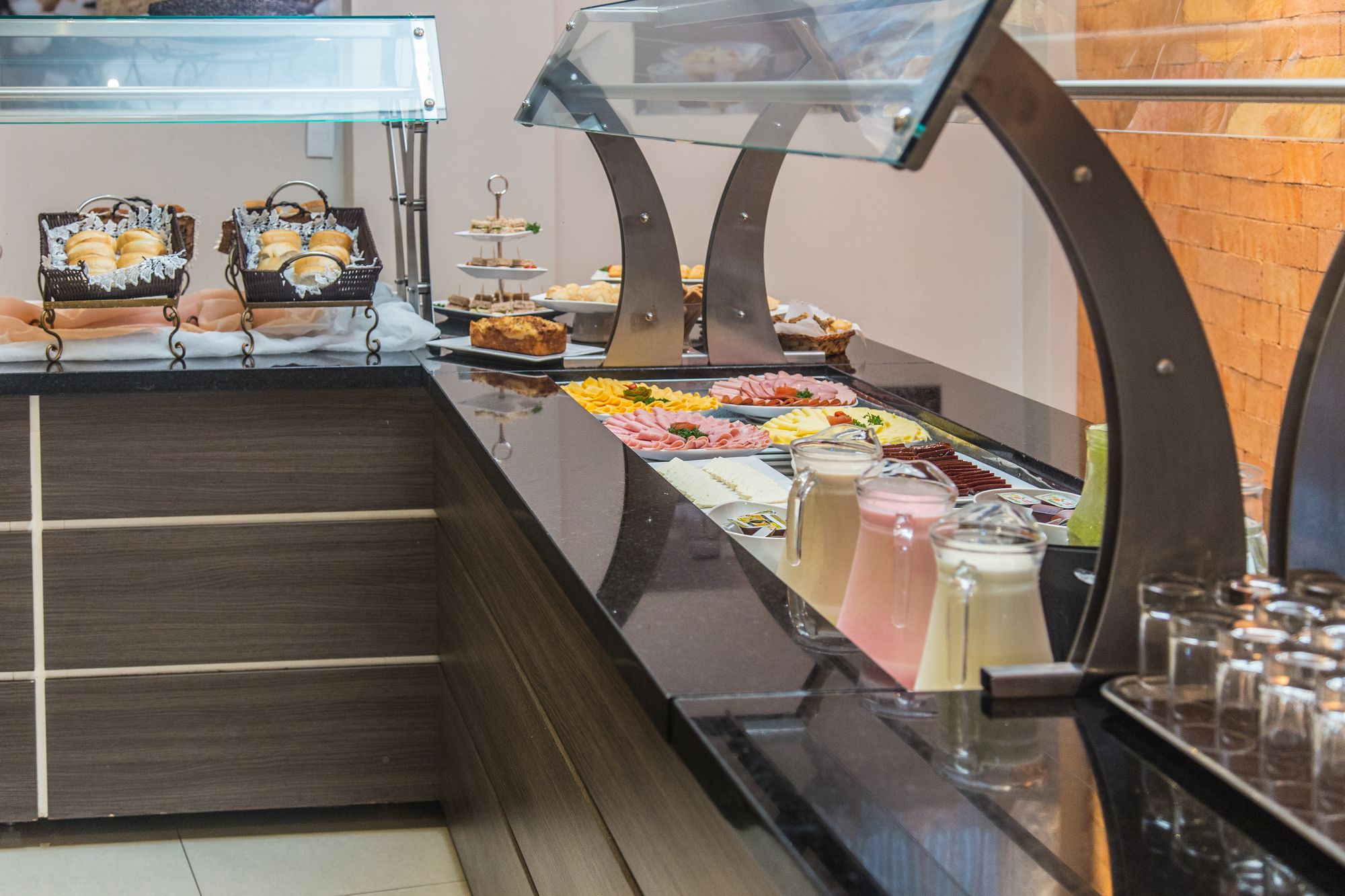 Фото Camboriú Praia Hotel