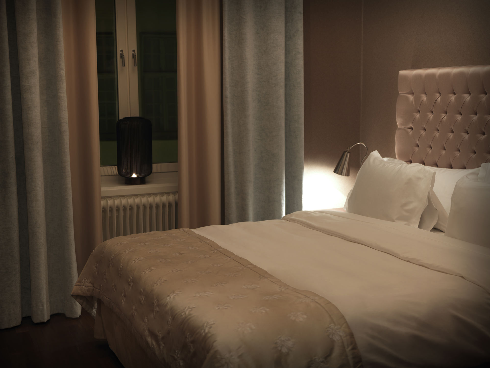 Фото Lydmar Hotel