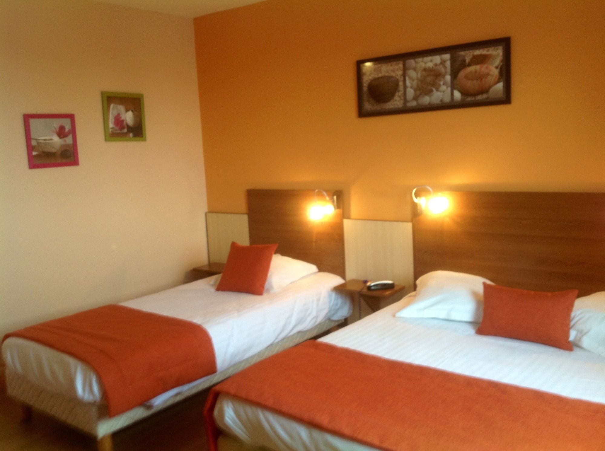 Фото отеля 3