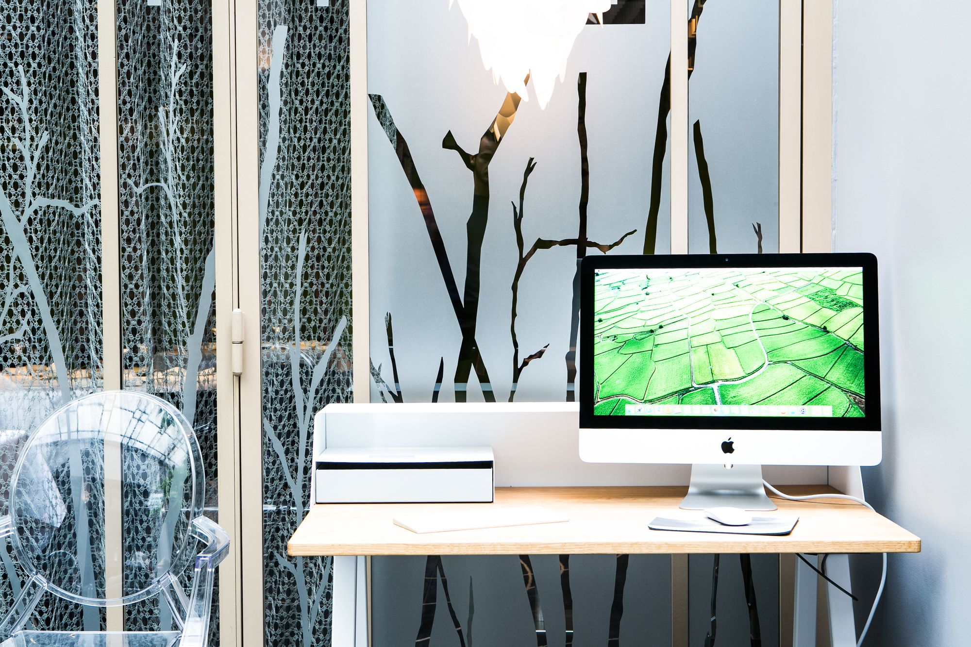 Фото Hostellerie Du Chapeau Rouge