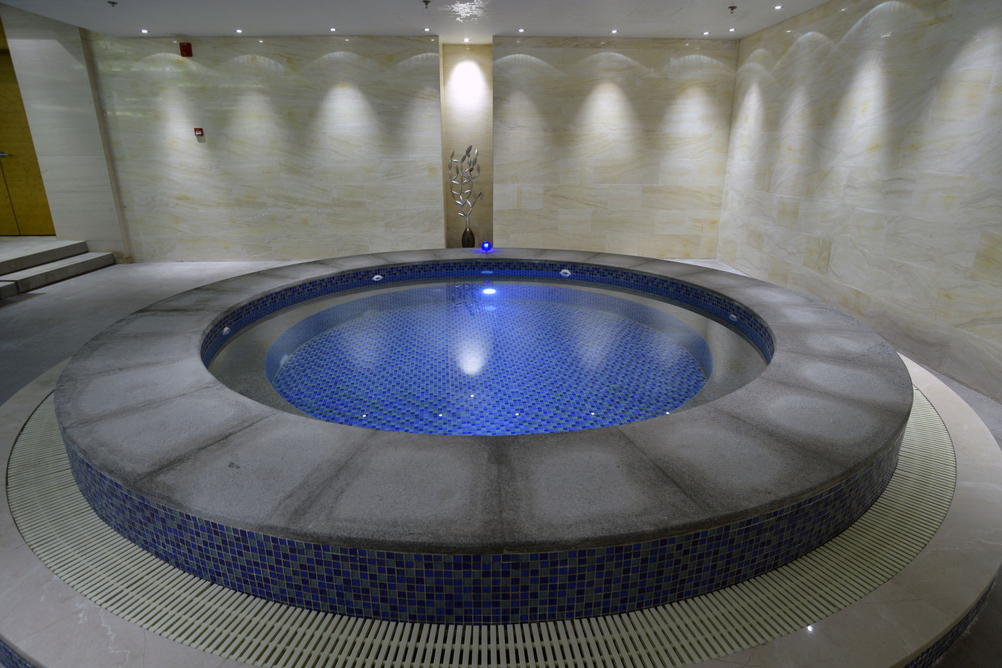 Фото Holiday Inn Xi'an Big Goose Pagoda