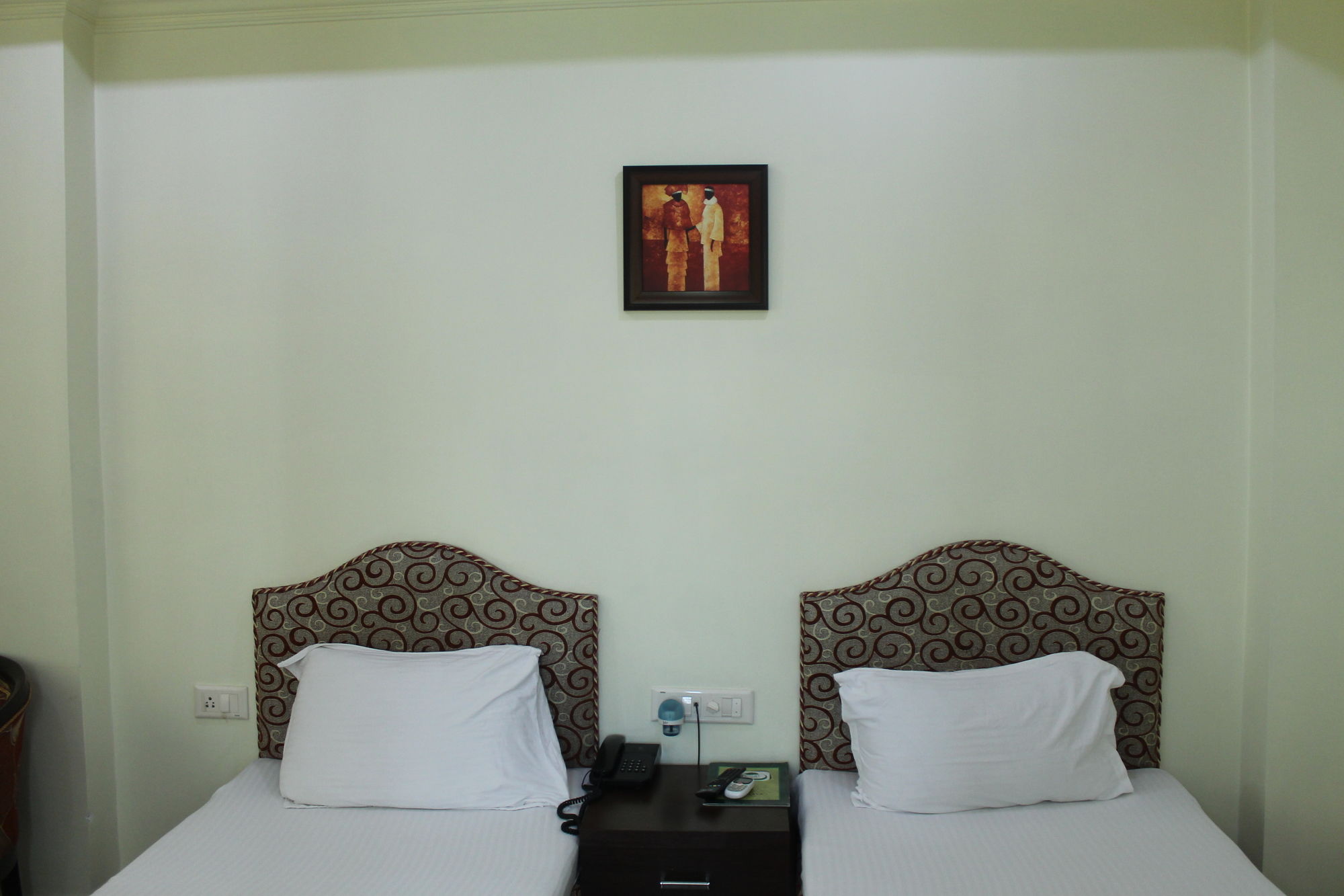 Фото Hotel Bodhgaya Gautam