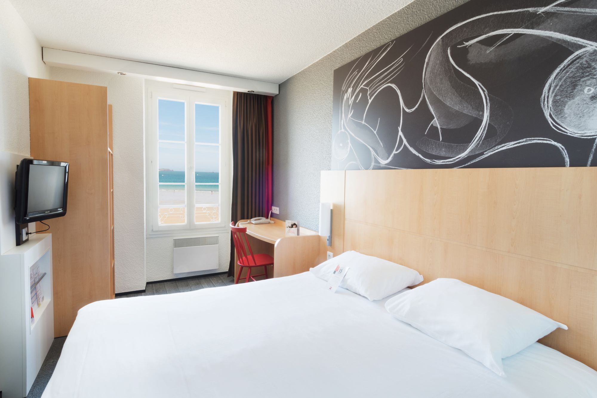 Фото Ibis Saint Malo Plage