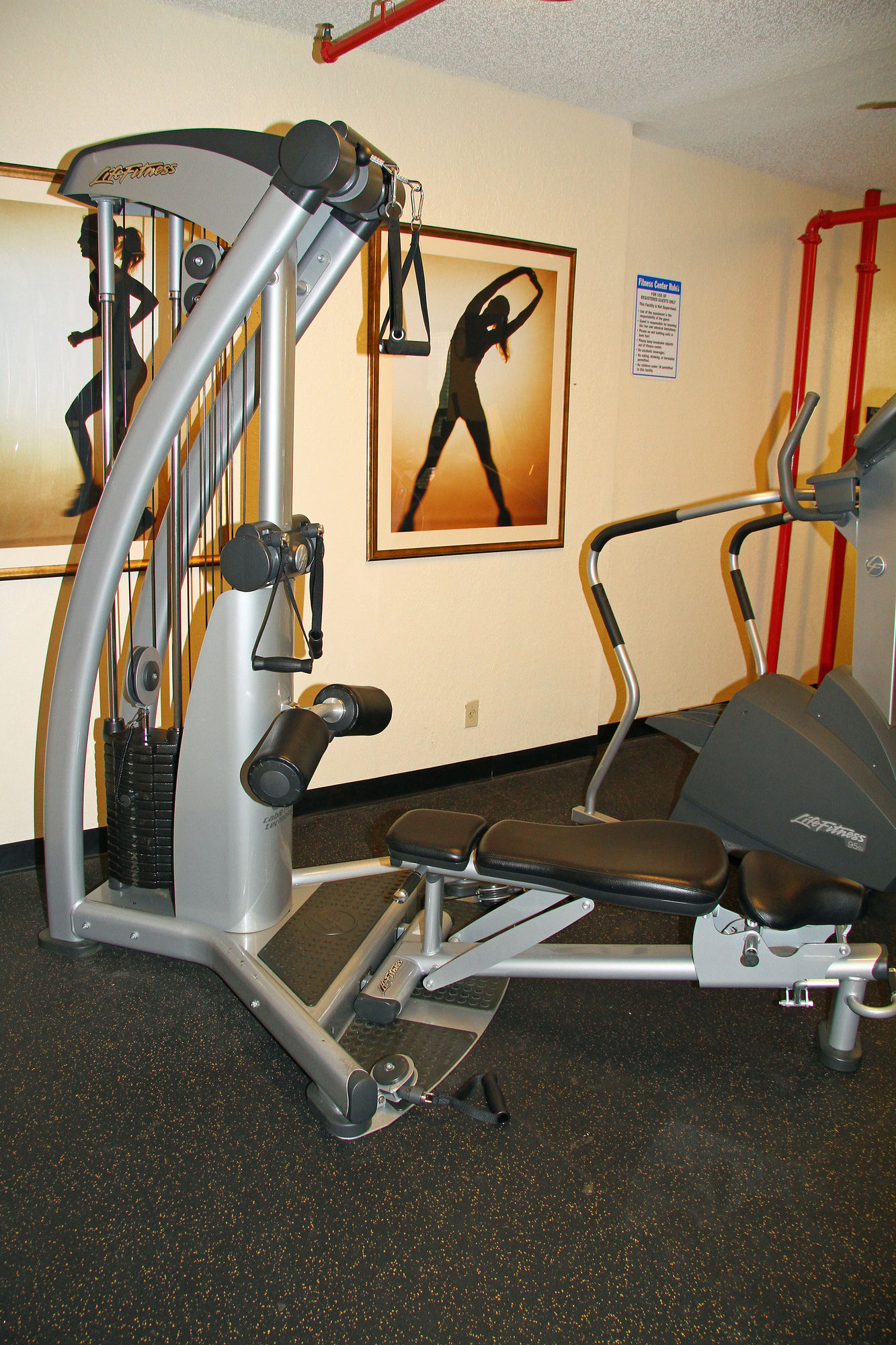 Фото Best Western Plus Universal Inn