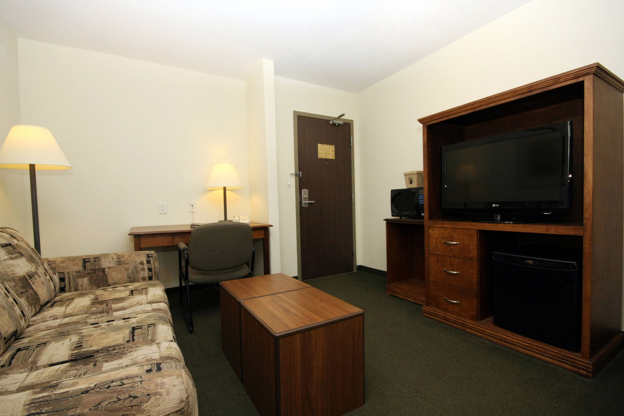 Фото Super 8 by Wyndham Truro Ns