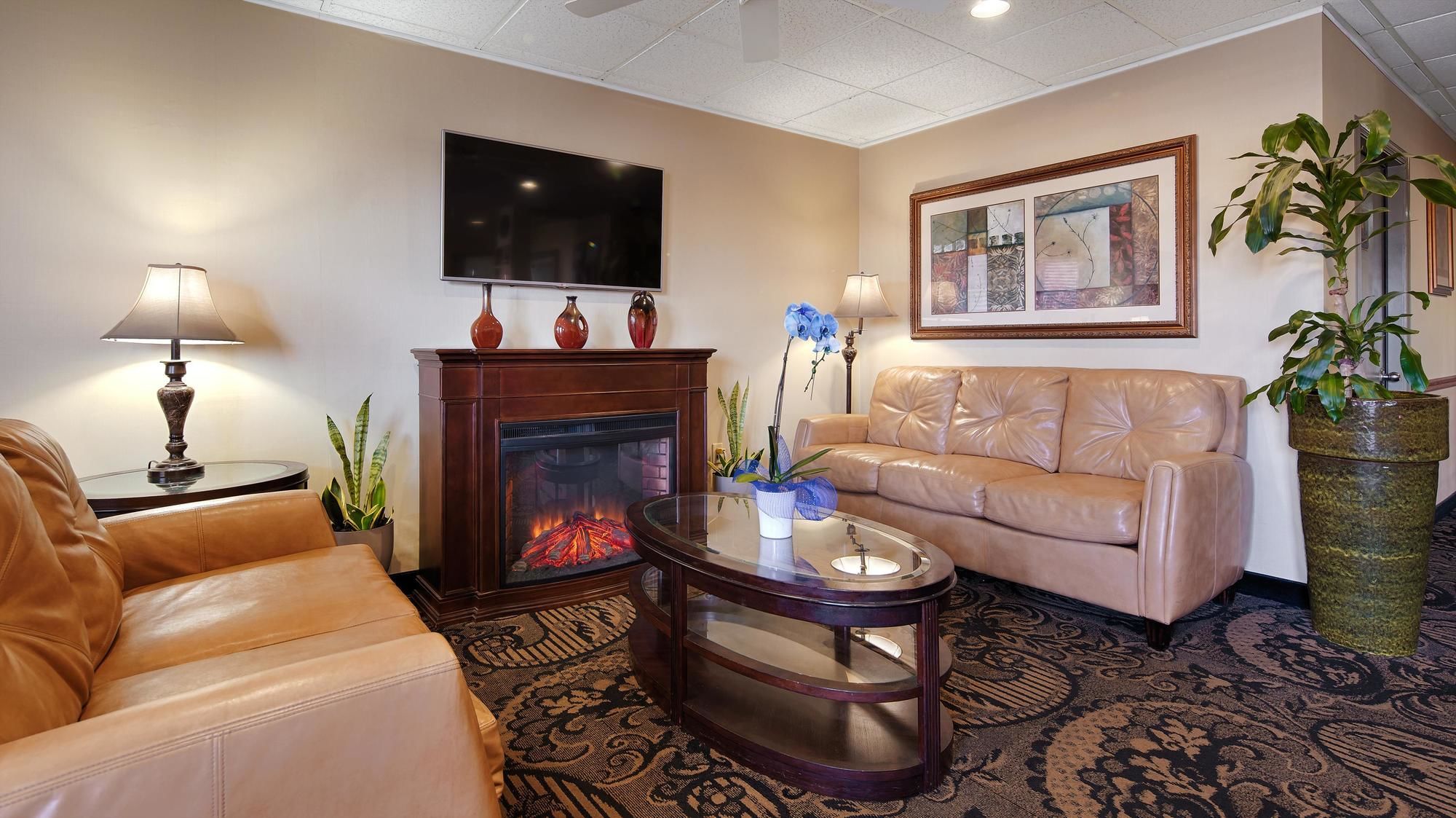 Фото Best Western Galaxy Inn