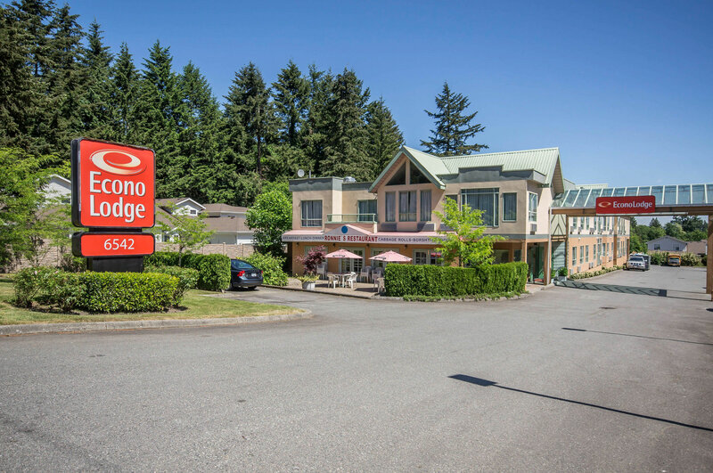 Гостиница Motel 6 Surrey, Bc в Суррее