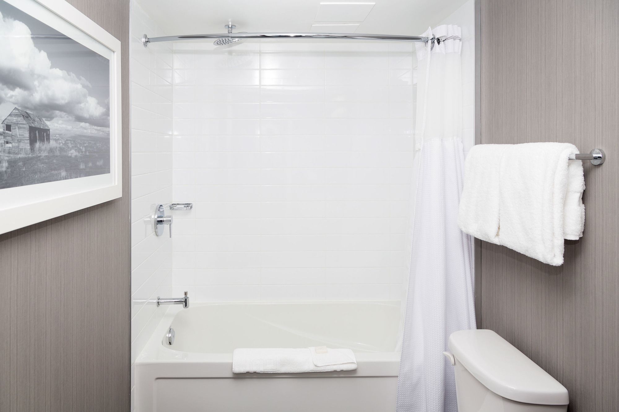 Фото Sandman Signature Lethbridge Lodge