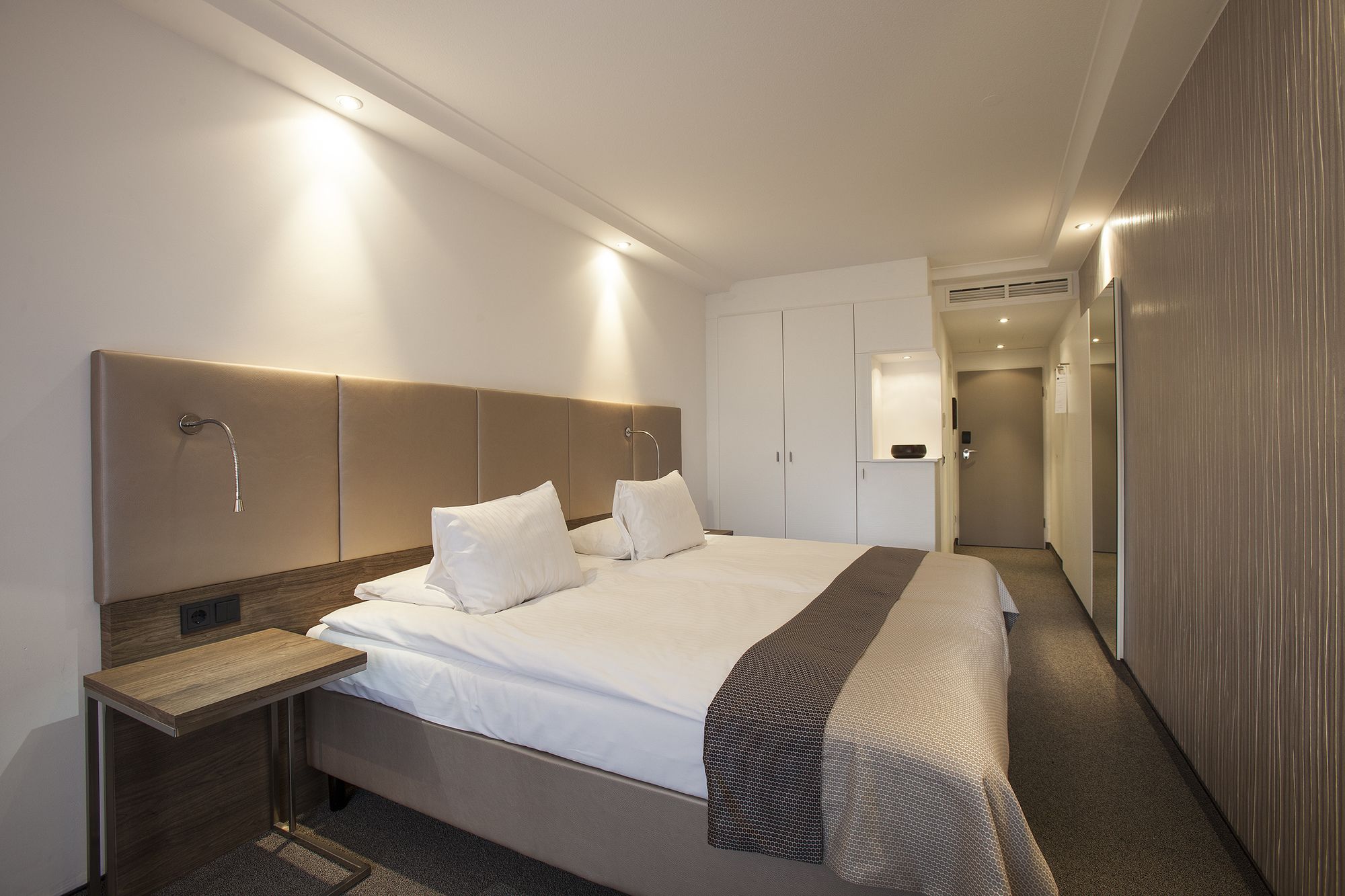 Фото Hotel Erzgiesserei Europe