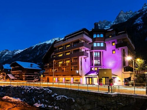Внешний вид отеля Hôtel Le Morgane в Шамони-Мон-Блане, фото 1