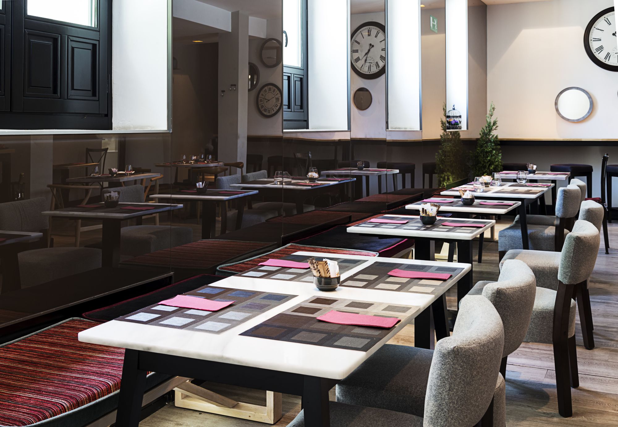 Фото One Shot Luchana 22