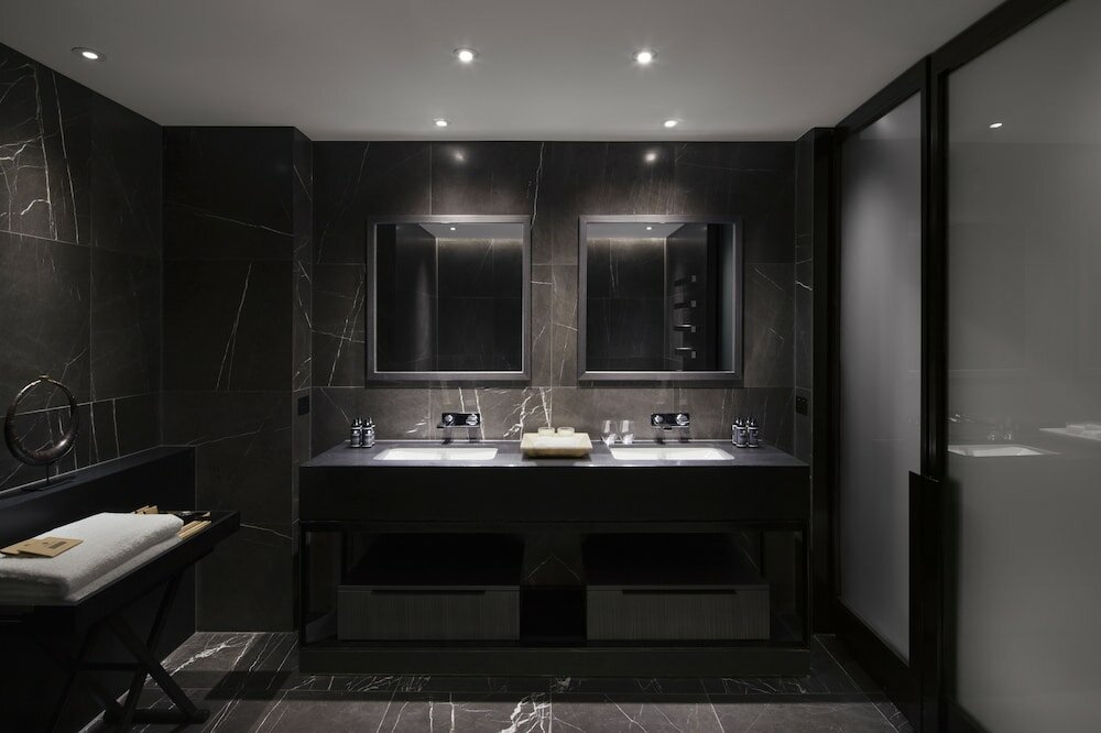 Фото Hotel Realm