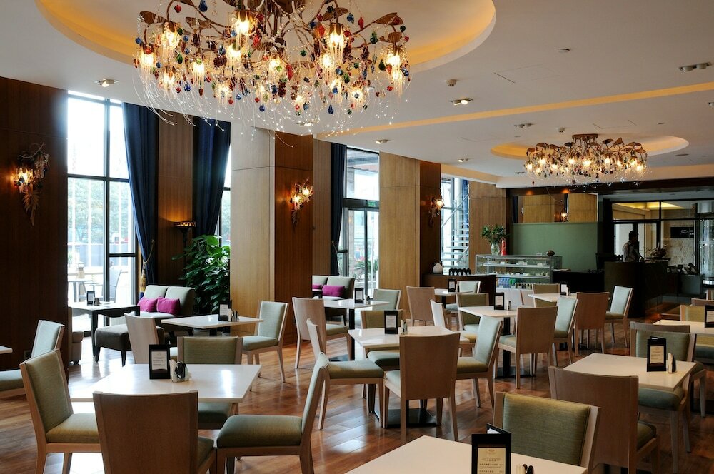 Фото Grand Noble Hotel Xi'an