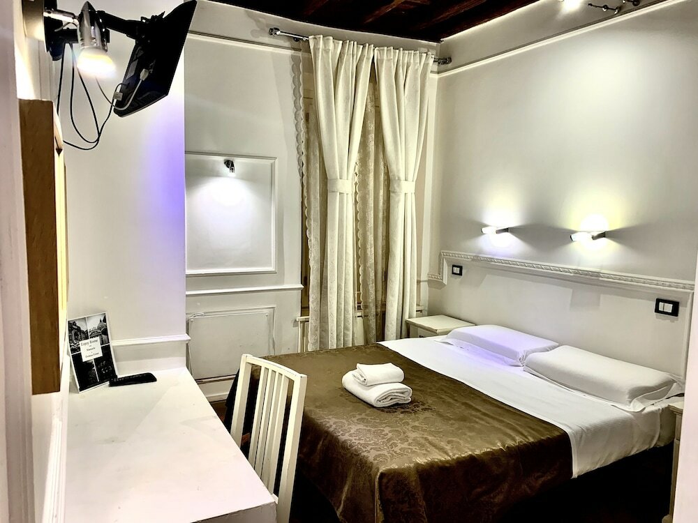 Фото Domus Ester Roma