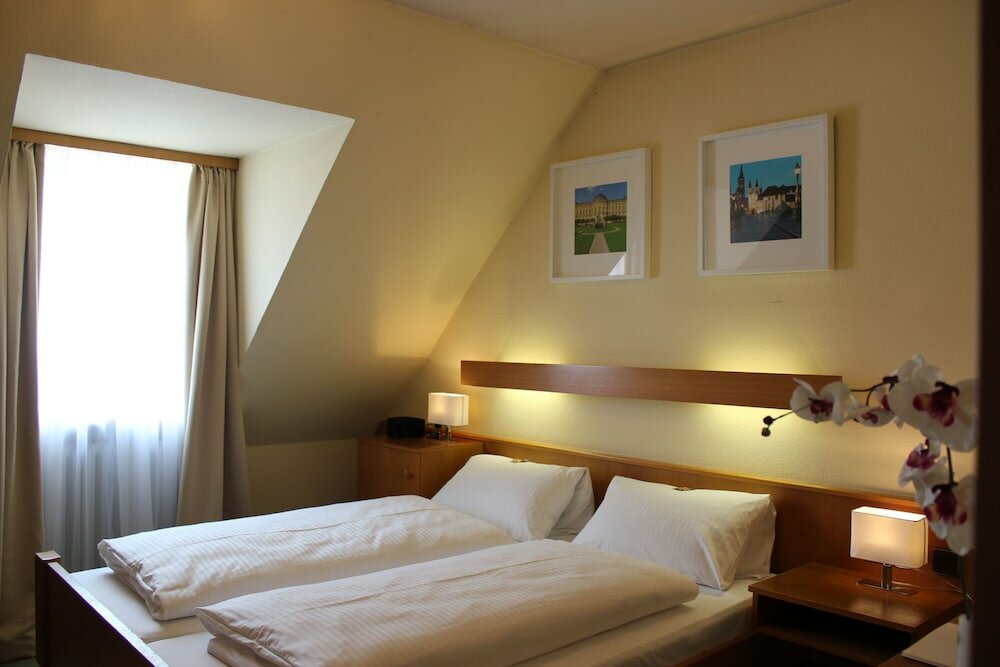 Фото City Hotel Würzburg