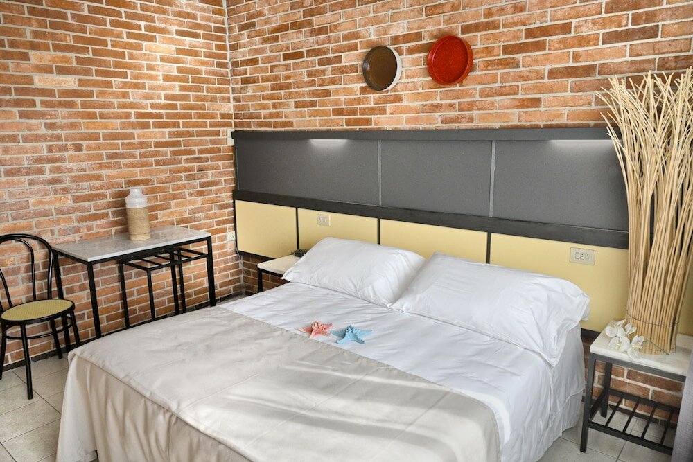 Фото Hotel Marina