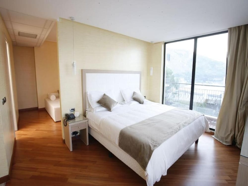 Фото Villa Esperia