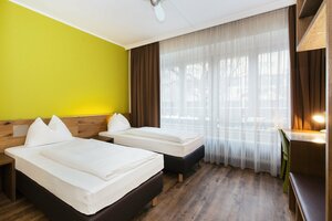 Гостиница Basic Hotel Innsbruck