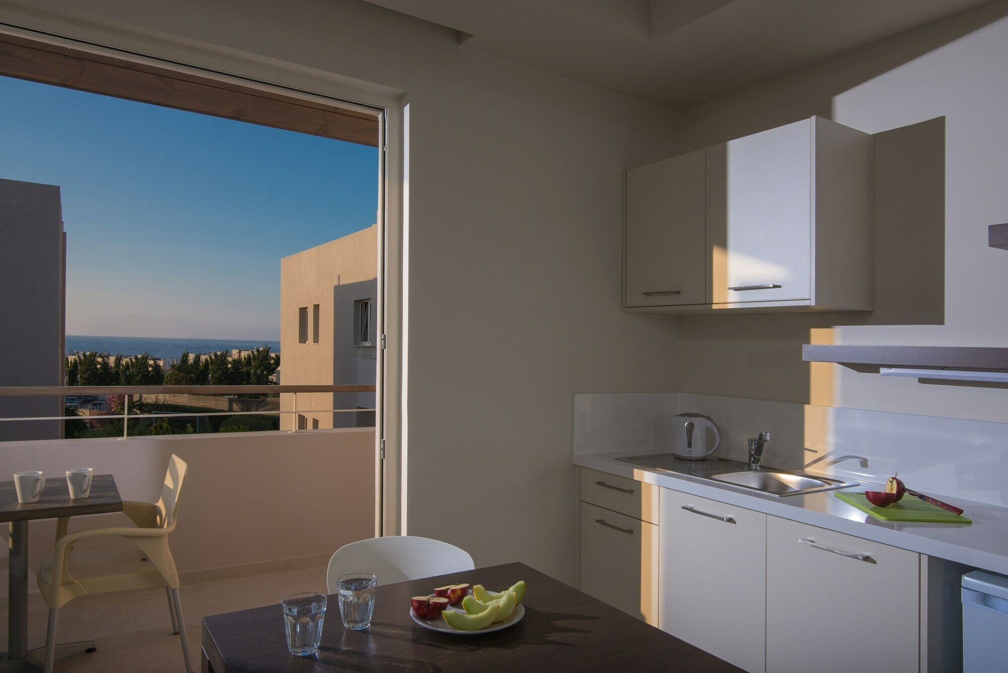 Фото Ourania Apartments