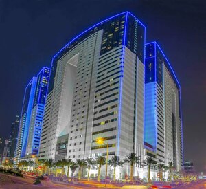 Гостиница Ezdan Hotel в Дохе