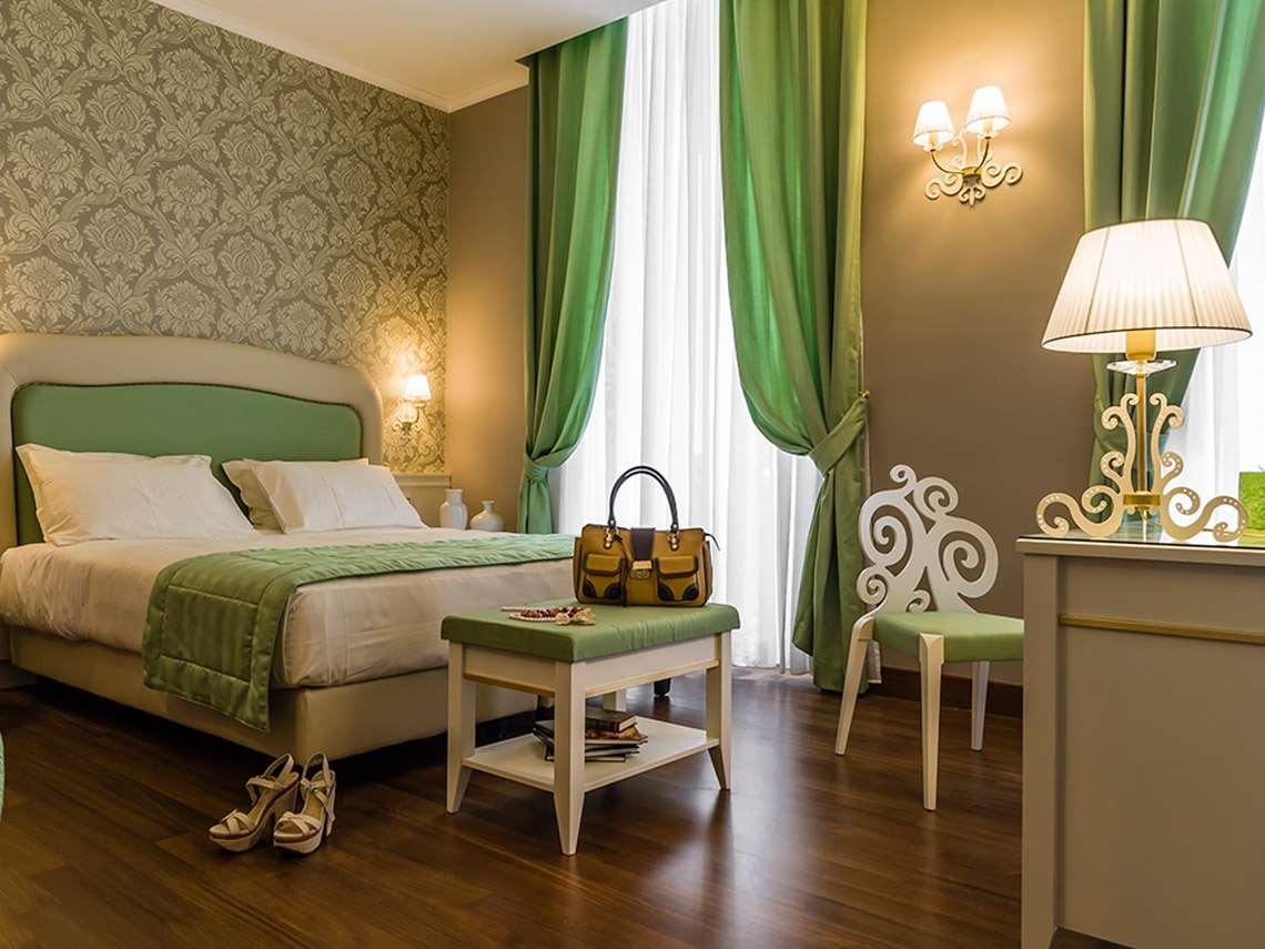 Фото Ih Hotels Roma dei Borgia