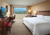 Фото Sheraton Ontario Airport Hotel