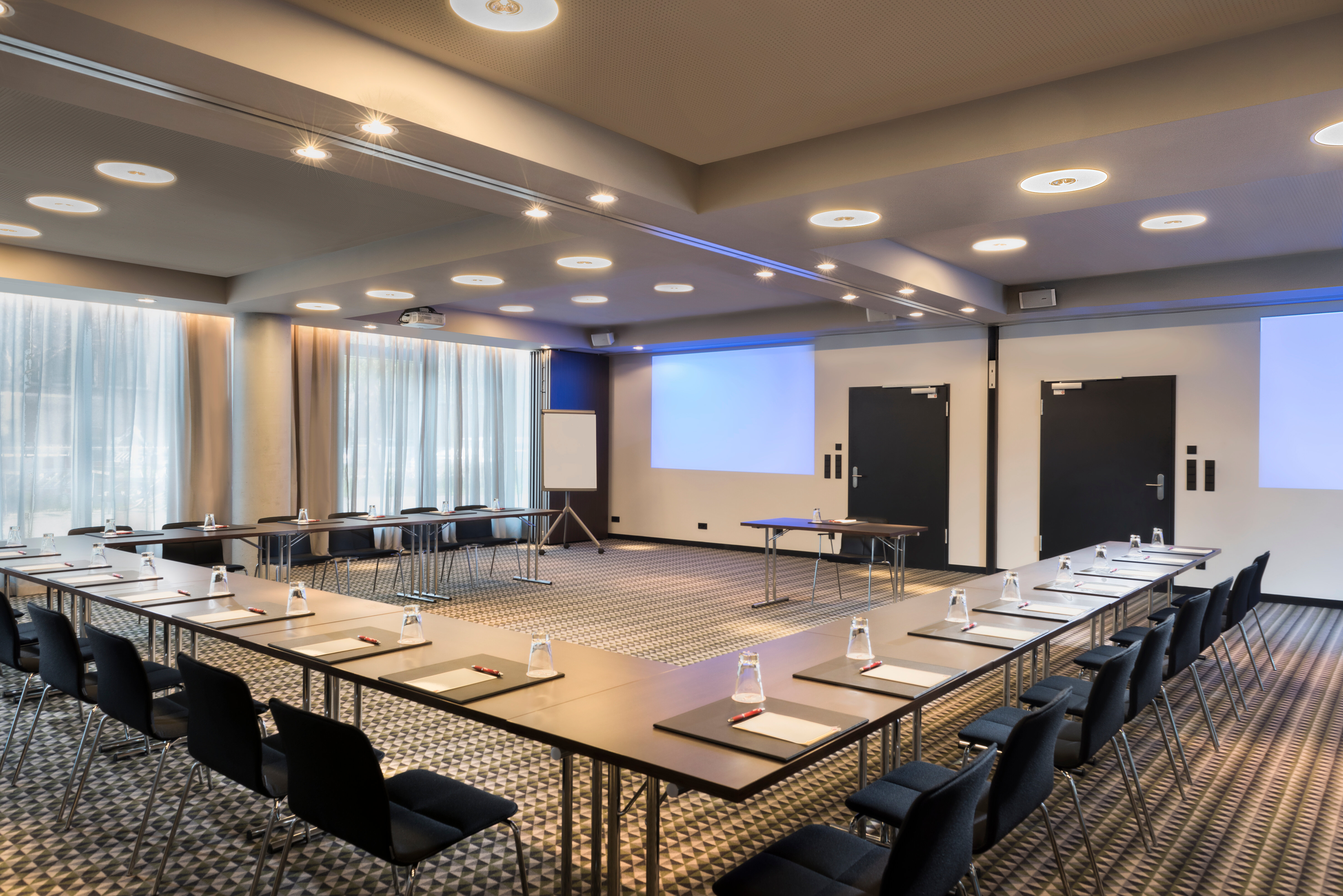 Фото Adina Apartment Hotel Hamburg Speicherstadt