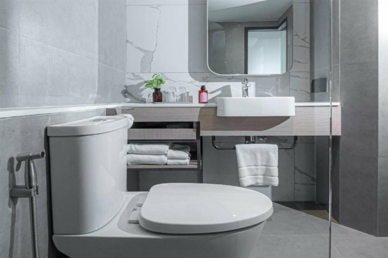 Фото Lumen Bangkok Udomsuk Station