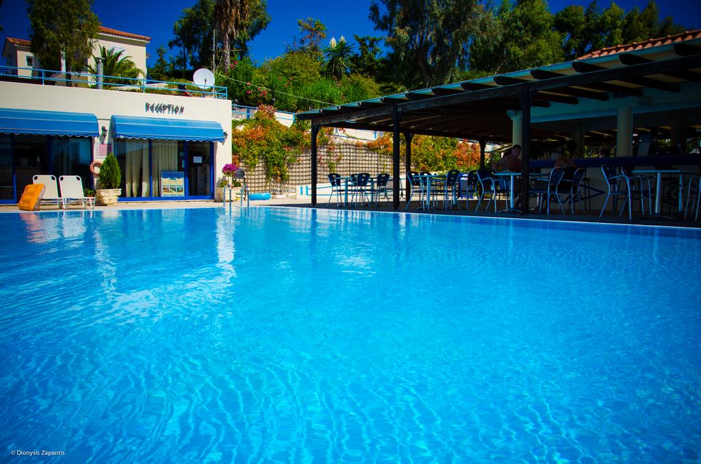 Фото Отель Liberatos Village