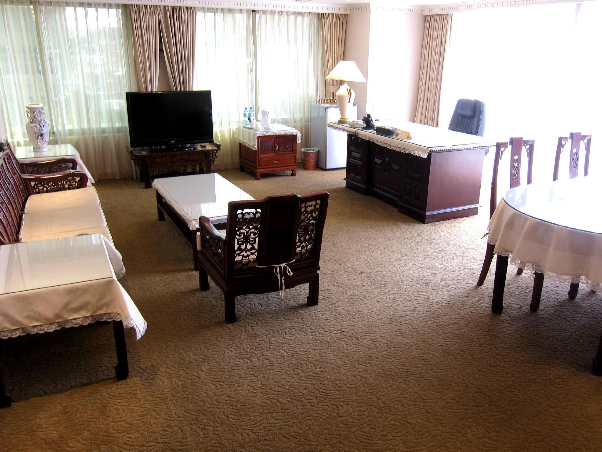 Фото Golden China Hotel