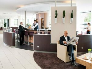 Гостиница Novotel Hamburg City Alster
