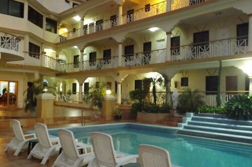 Гостиница Hotel Grand A View в Монтего-Бей