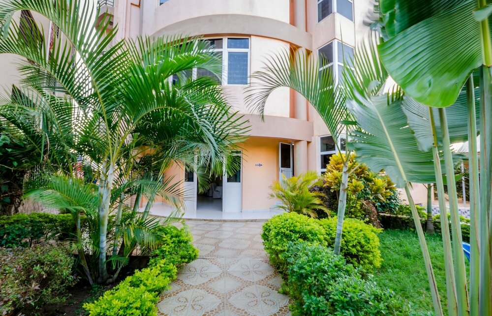 Фото Hotel Top Five