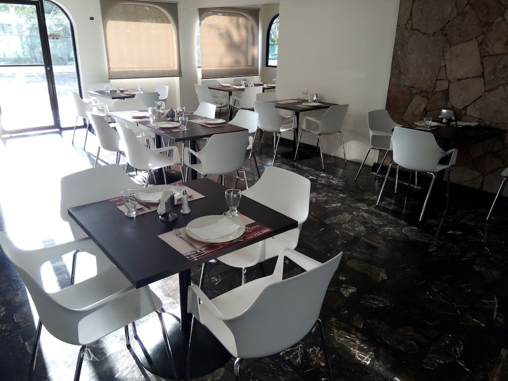 Фото Hotel La Riviera