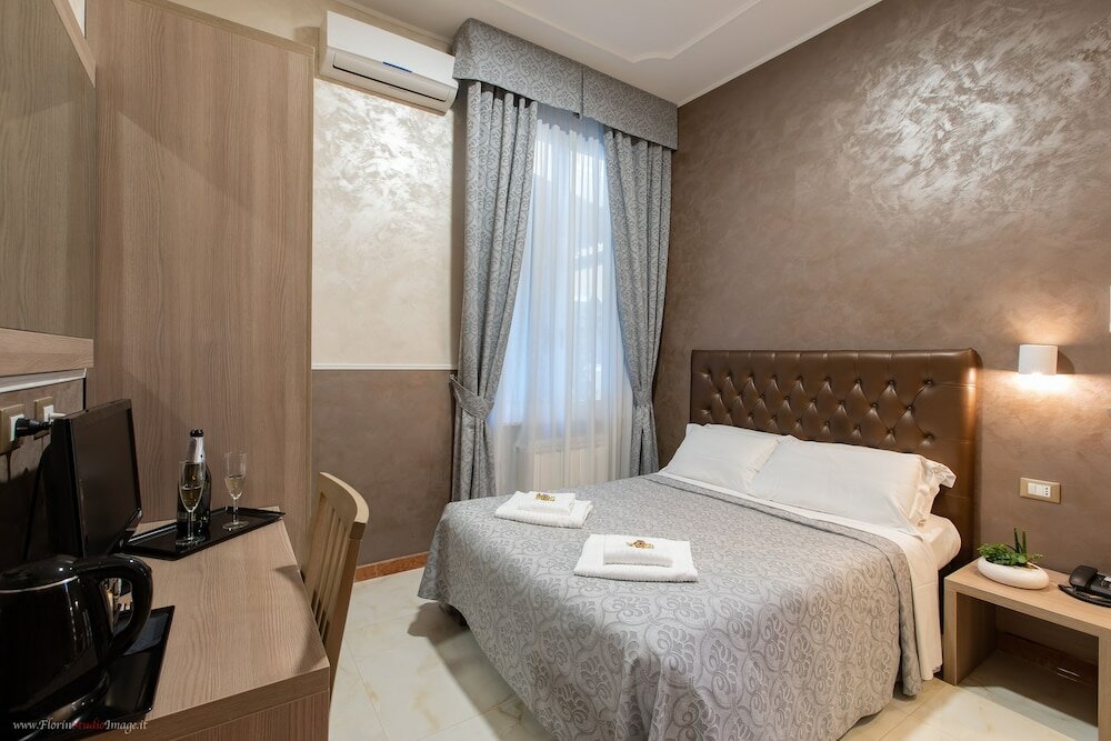 Фото Hotel Centro Cavour Roma