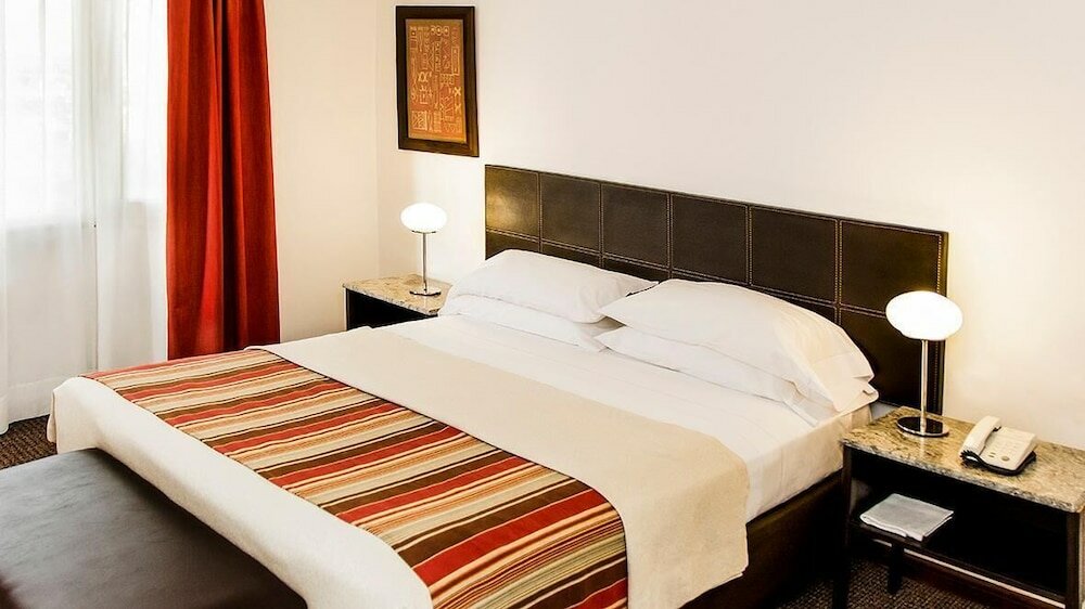 Фото отеля 4