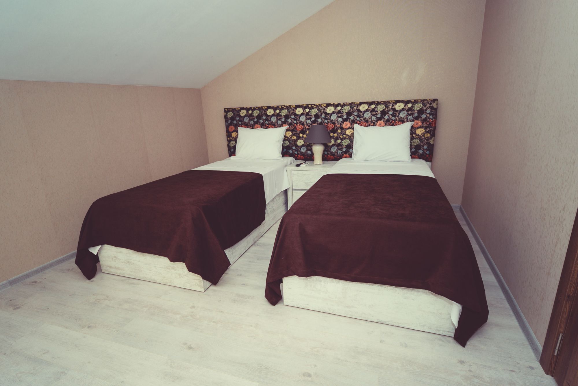 Фото New Metekhi