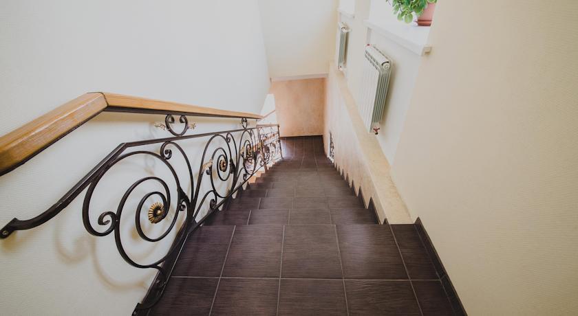 Фото Подкова на проспекте Губкина 1/4